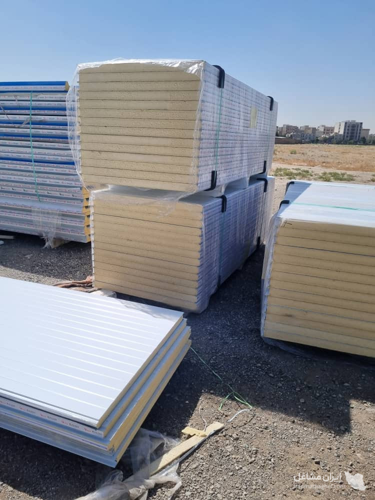 فروش و نصب ساندویچ پانل سقفی دیواری لمبه شیروانی معصومی در شادآباد تهران